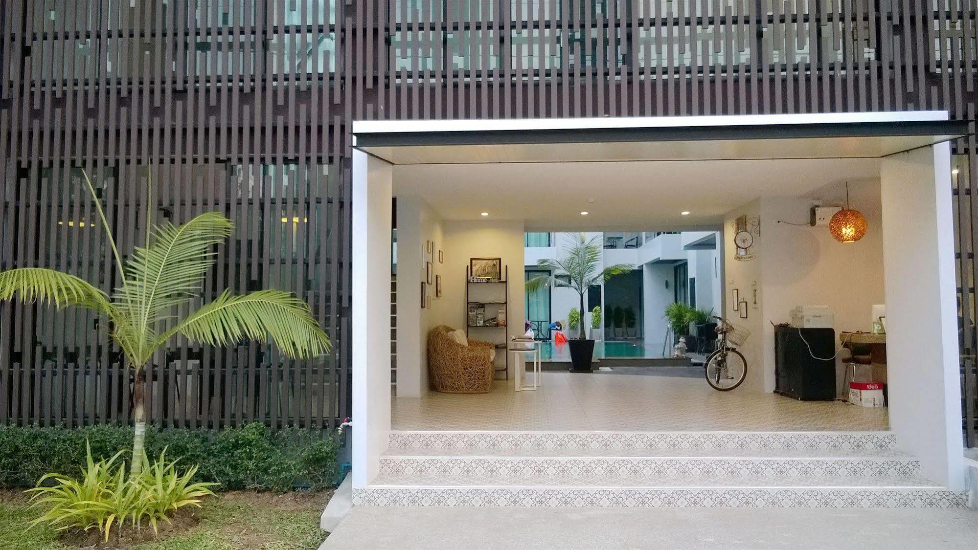 Good Day Phuket Hotel Экстерьер фото