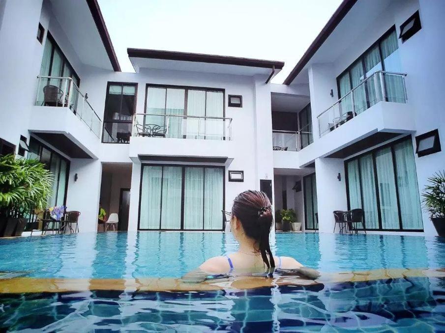 Good Day Phuket Hotel Экстерьер фото